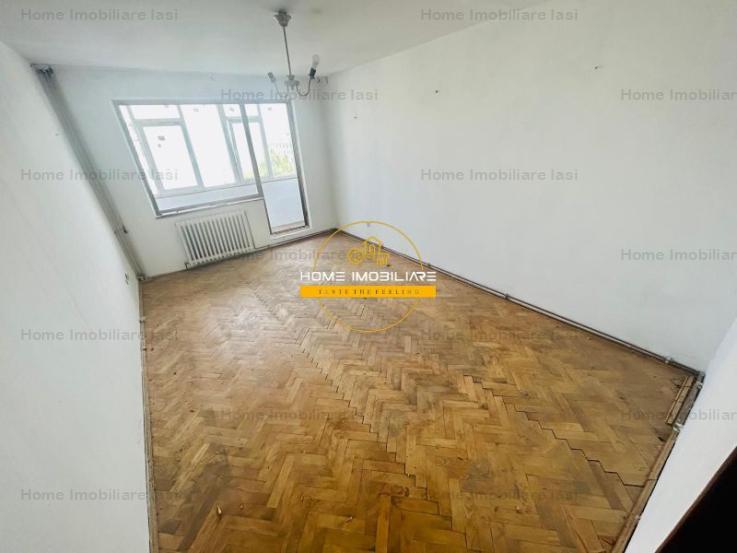 3 camere decomandat zona Alexandru cel Bun-Pta Voievozilor