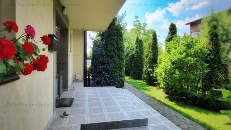 Vanzare apartament 4 camere, Central, Otopeni