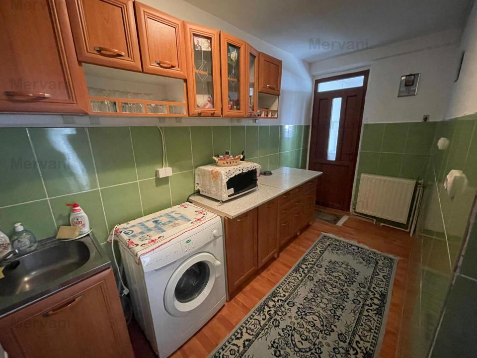 Apartament cu 2 camere de vânzare în Sinaia