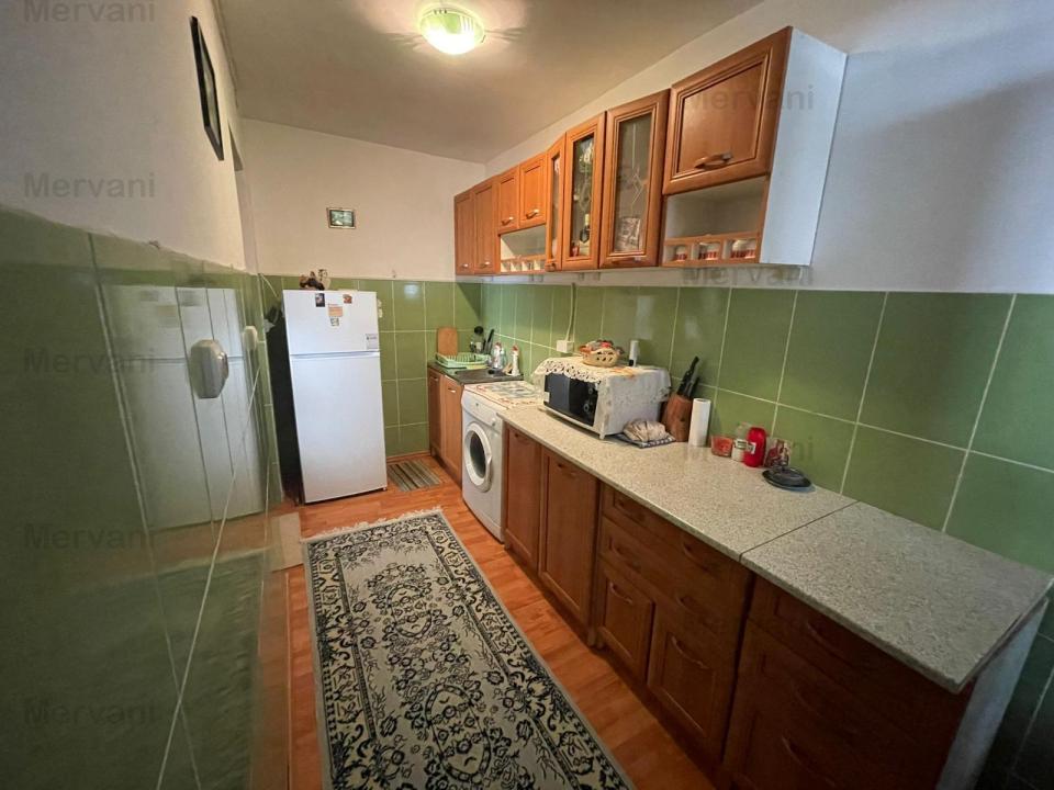 Apartament cu 2 camere de vânzare în Sinaia