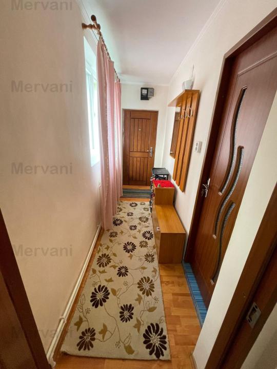 Apartament cu 2 camere de vânzare în Sinaia