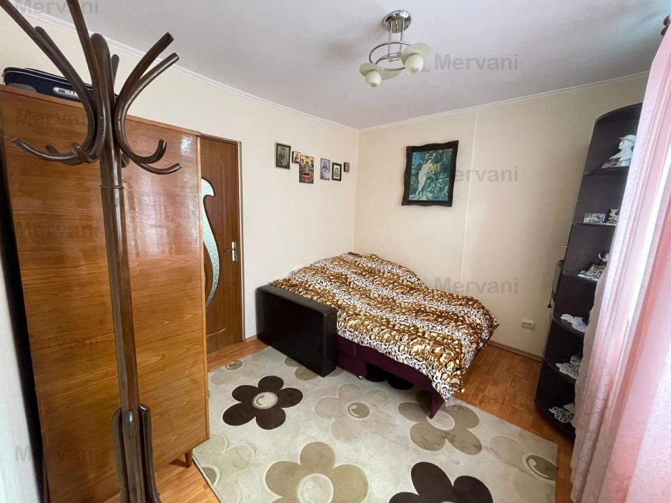 Apartament cu 2 camere de vânzare în Sinaia