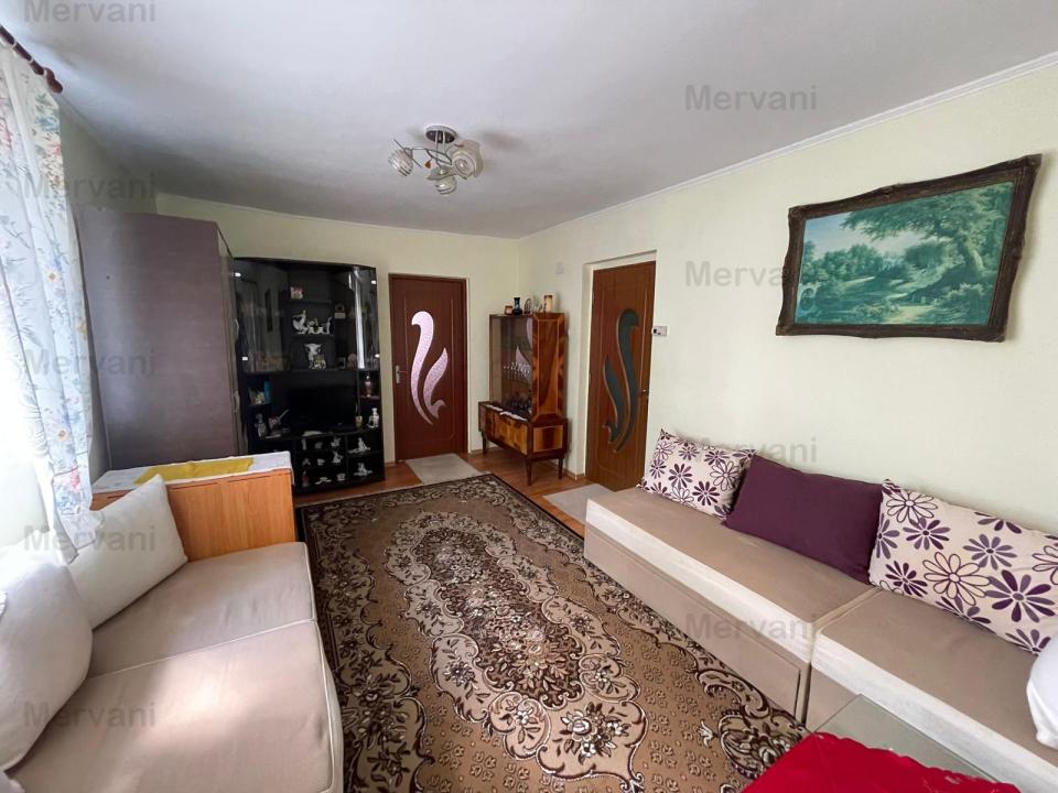 Apartament cu 2 camere de vânzare în Sinaia