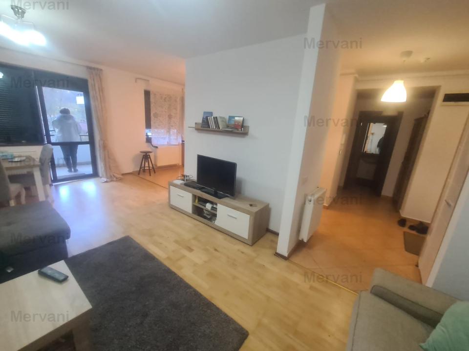 Apartament cu 2 camere de vânzare în Sinaia