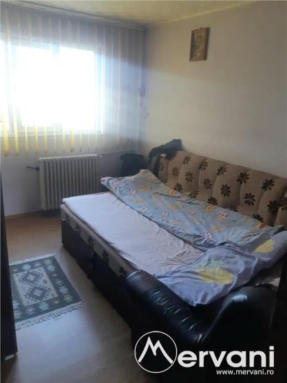 Apartament 3 cam Malu Rosu Ploiesti