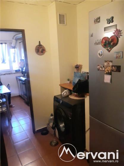 Apartament 3 cam Malu Rosu Ploiesti