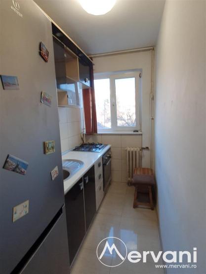 Apartament 2 camere Mihai Bravu - Ploiesti