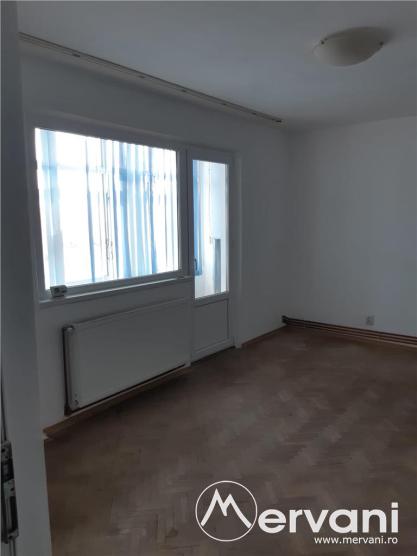 Apartament 3 camere Ploiesti Vest