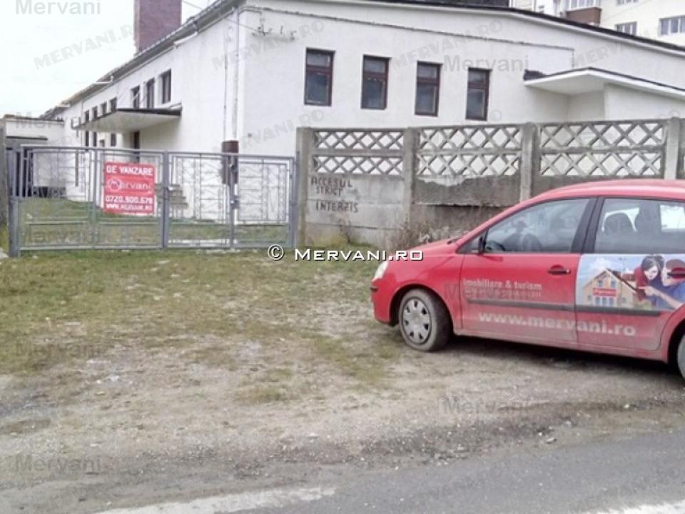 Spatiu Industrial cu 24 camere de vanzare in Busteni (zona Centrala)