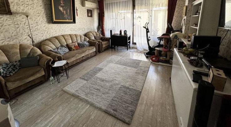 Apartament 3 camere Bucurestii Noi / Damaroaia