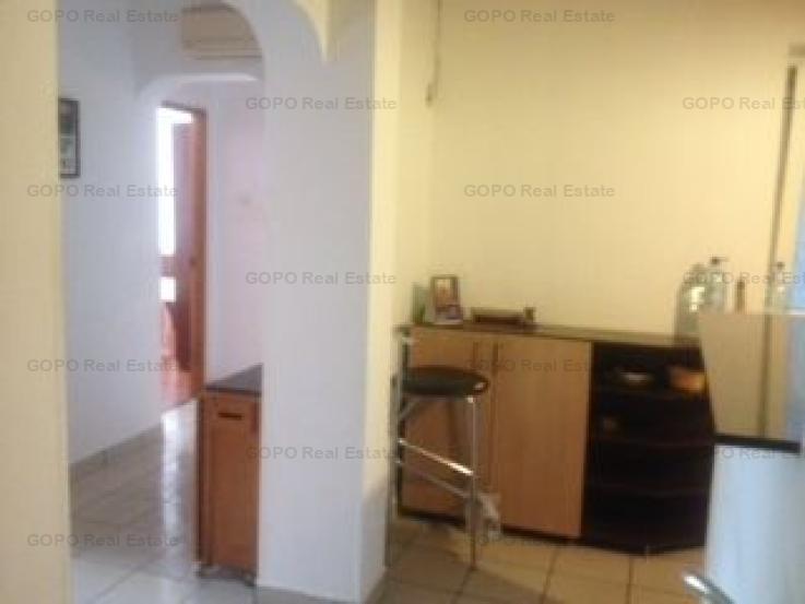 Vanzare apartament 3 camere, zona Pantelimon - Morarilor