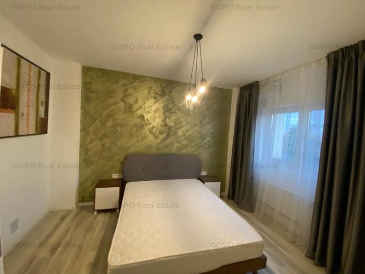 Apartament 5 camere, Ultracentral LUX