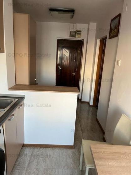 Apartament de închiriat: 2 camere, zona Moșilor