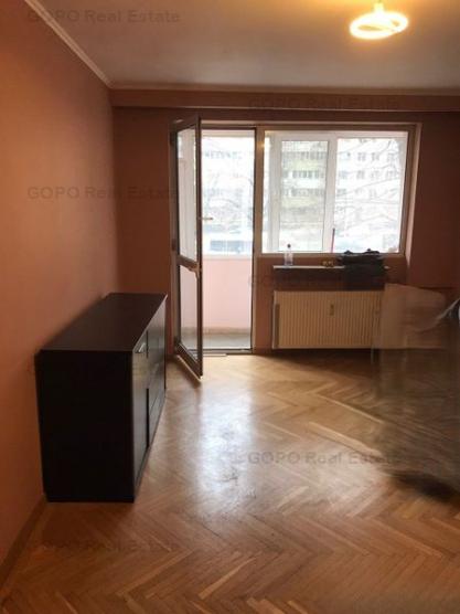 Vanzare apartament 3 camere zona Pantelimon