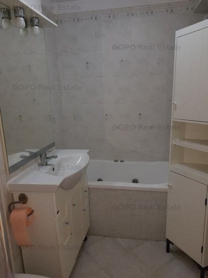 Vanzare apartament 3 camere zona Pantelimon