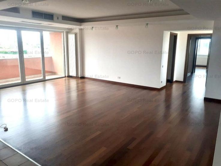 Penthouse pe strada Mihai Eminscu