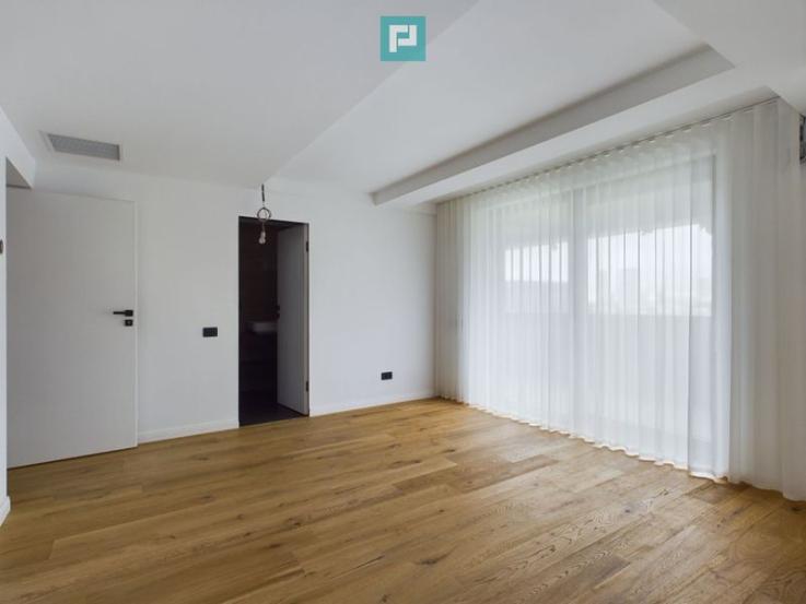 Penthouse Finisaje lux 4 camere Aviației Băneasa vedere Panoramică