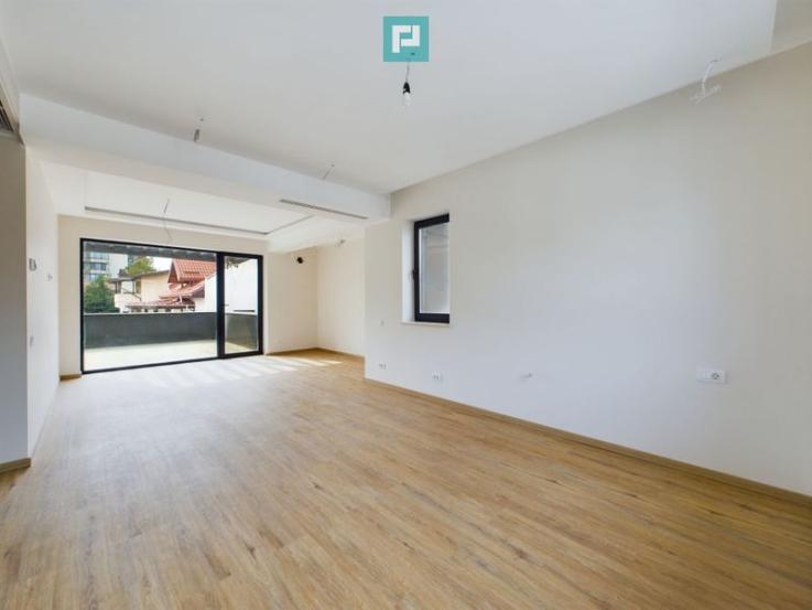 Casa Duplex 5 camere cu garaj Pipera zona Școală Americană