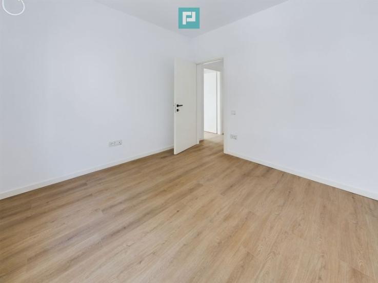 Apartament 4 camere Lux Balcon Pipera scoala Americana