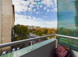 Apartament cu 2 camere  renovat la 2 minute de metrou Gara de Nord