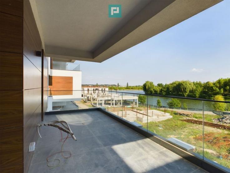 Apartament 3 camere, cu vedere la lac, Chitila