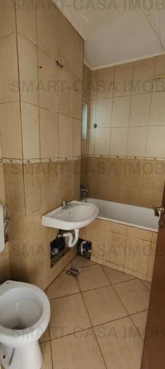 Apartament 4 camere Podu Ros