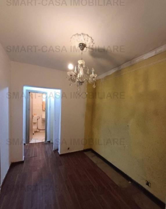 Apartament 3 camere Podu Ros-Piata Nicolina