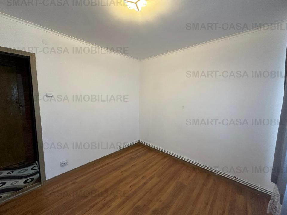 Apartament 3 camere semidecomandat Baza3 