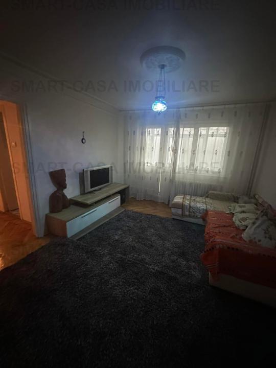 Apartament 2 camere Podu Ros etajul 1