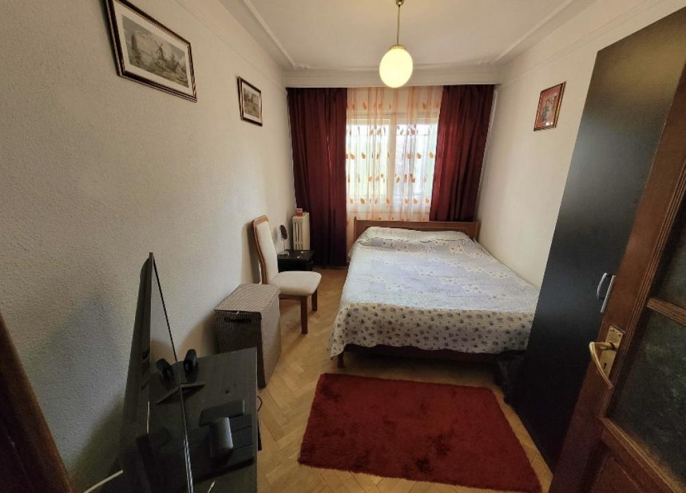 Apartamemt 3 camere Primaverii Podu Ros