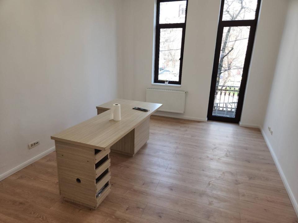 Rosetti apartament 3 camere renovat recent