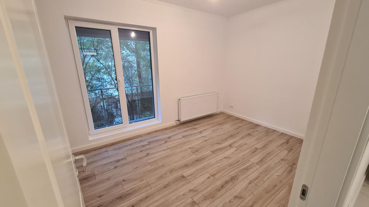 Mosilor Ferdinand apartament 3 camere bloc nou