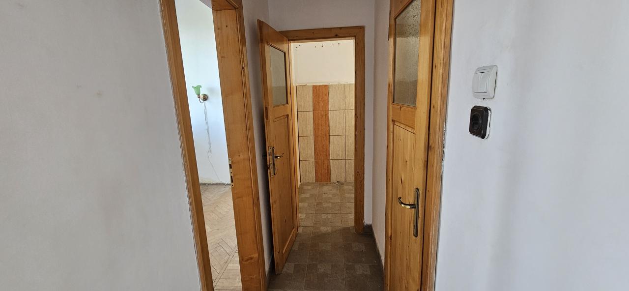 Sala Palatului de vanzare apartament 3 camere 