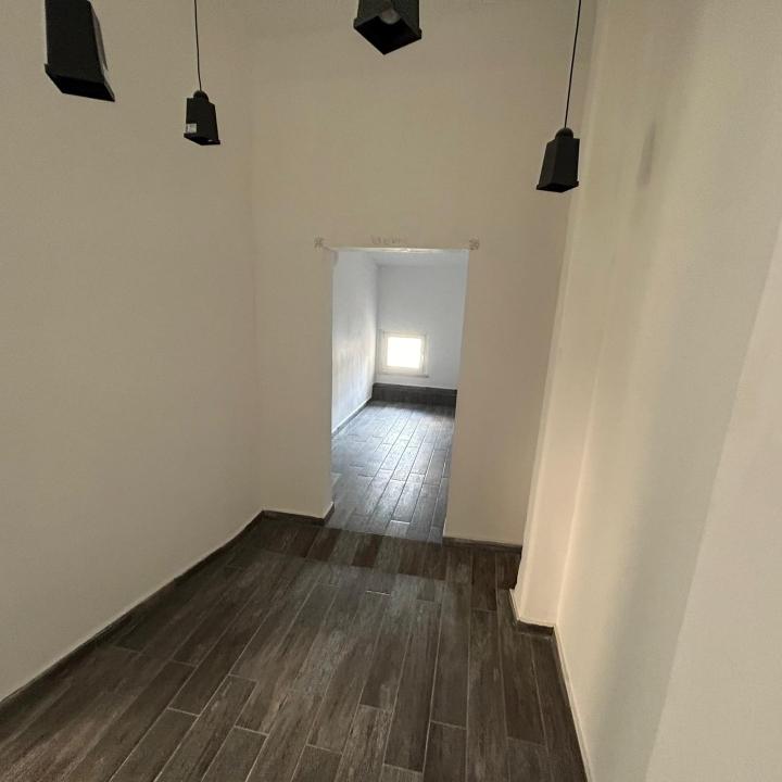 Romana Amzei de vanzare apartament 3 camere 