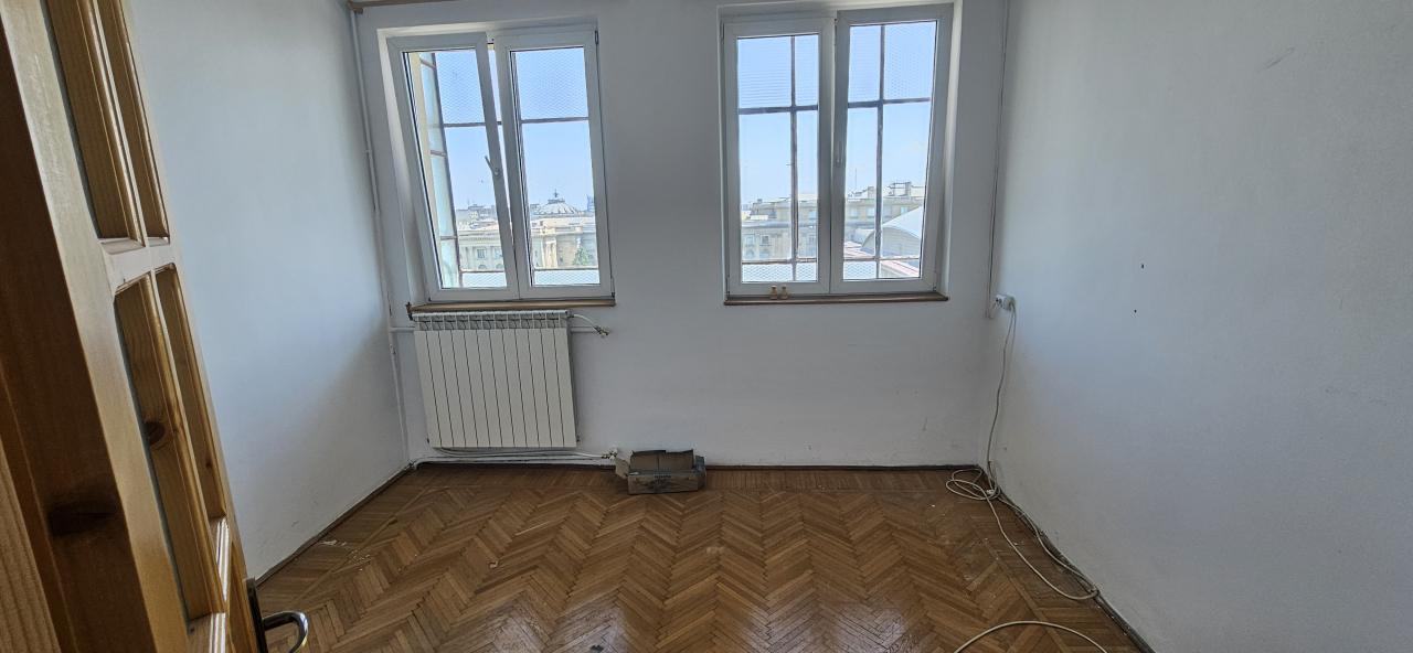 Sala Palatului de vanzare apartament 3 camere 