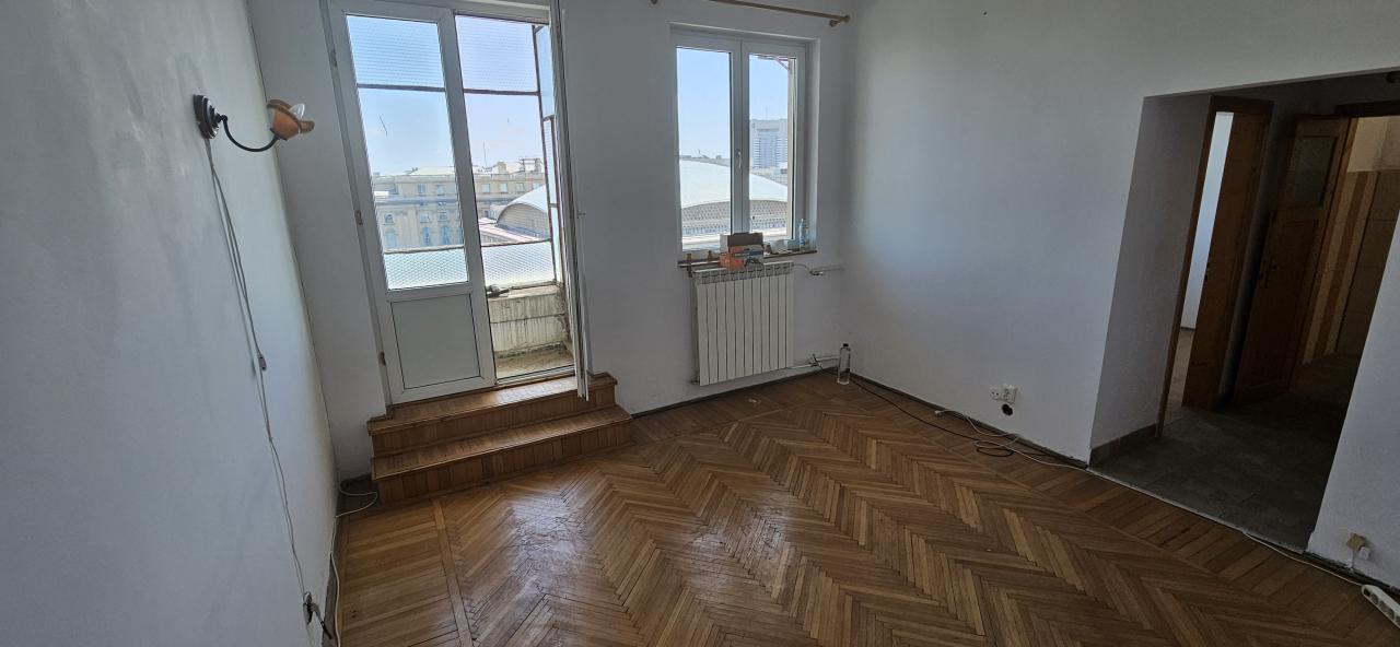 Sala Palatului de vanzare apartament 3 camere 