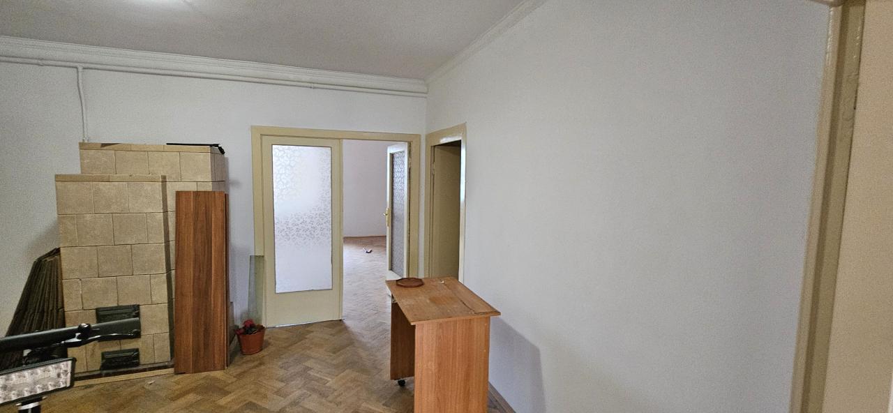 Armeneasca apartament 5 camere 190 mp