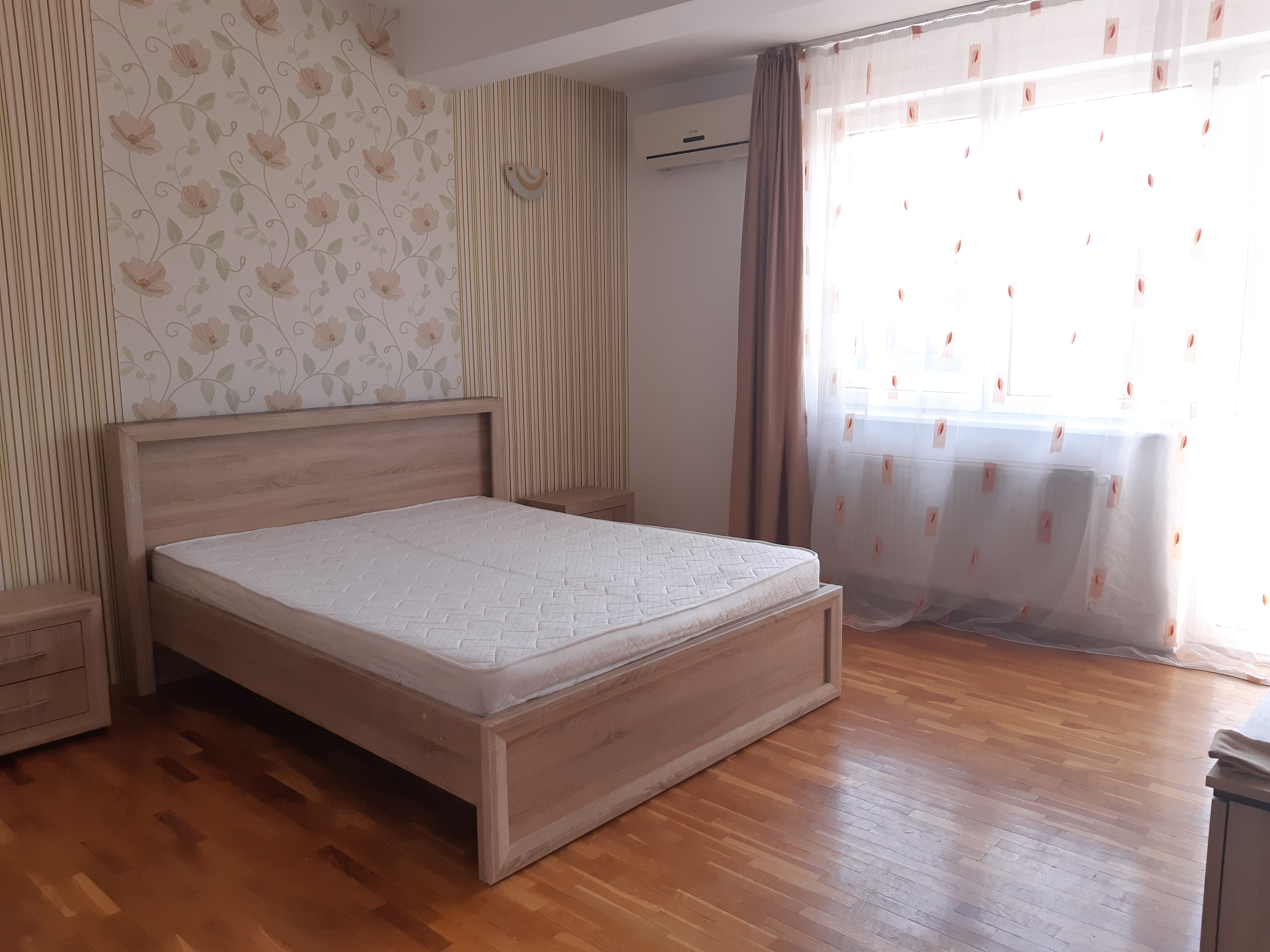 Inchiriere apartament 3 camere Andrei Muresanu, Cluj-Napoca