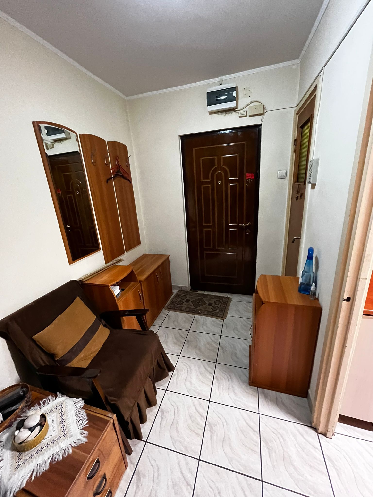 Vanzare apartament 3 camere Brancoveanu, Bucuresti