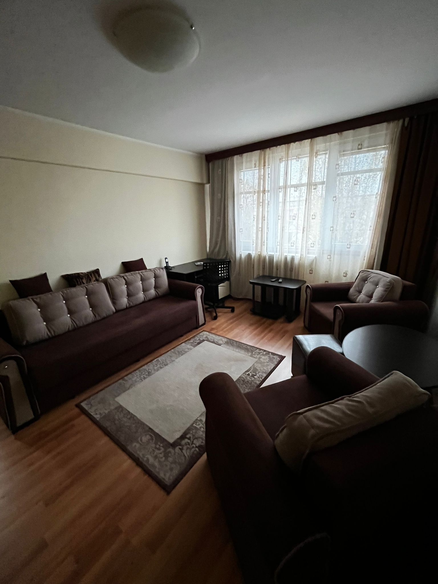 Vanzare apartament 3 camere Brancoveanu, Bucuresti