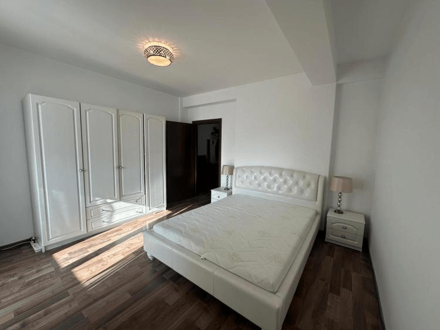 Vanzare apartament 2 camere Drumul Taberei, Bucuresti