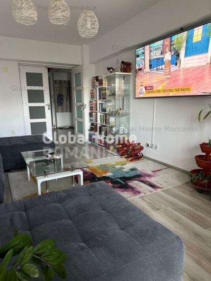 Apartament  doua camere 67 MP| Blv Unirii Vedere Stradala