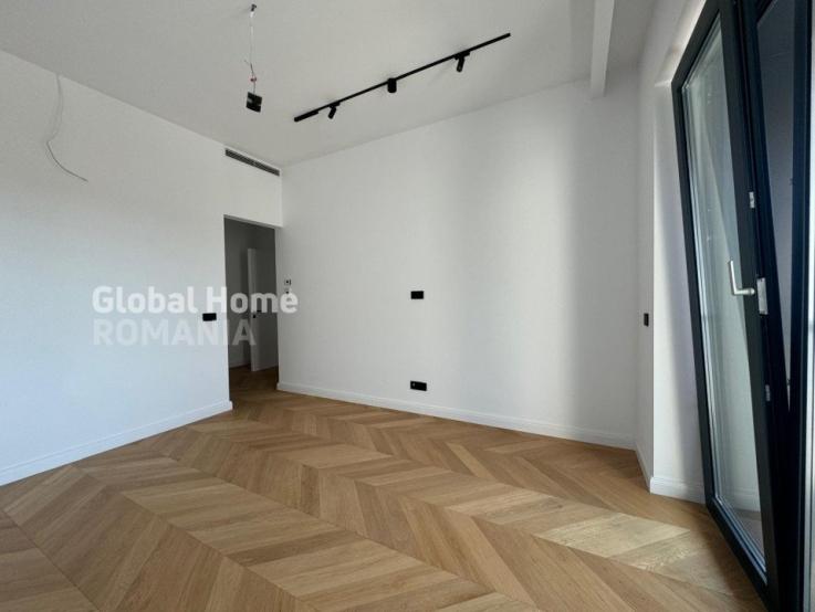 Apartament 3 camere | Terasa 80mp | Lacul Floreasca | Finisaje Premium | View