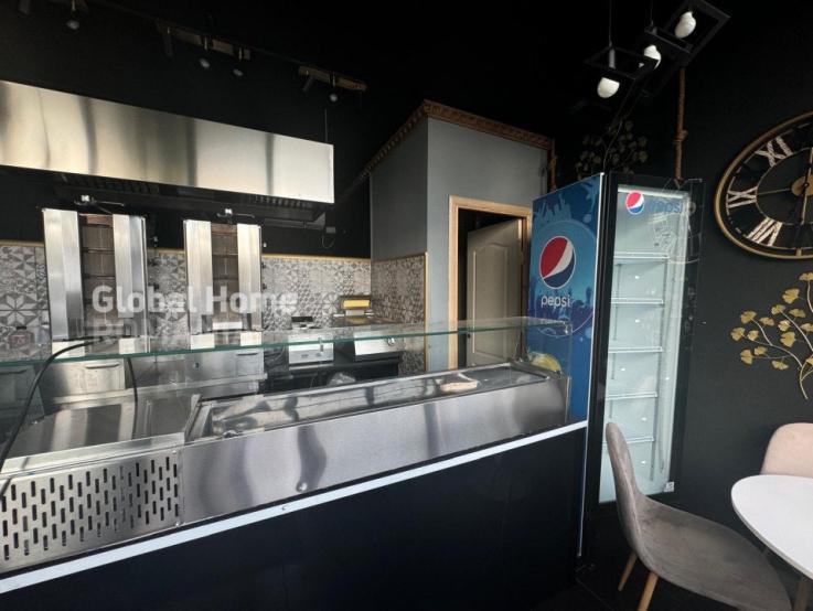 Spatiu Comercial | Fast Food | Cosmopolis | Utilat Complet | Predare Afacere