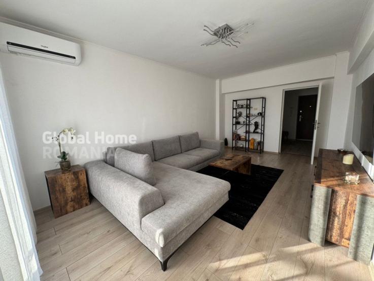 Apartament 2 camere 70mp BlV Unirii, vedere bulevard | Renovat- Mobilat - Utilat