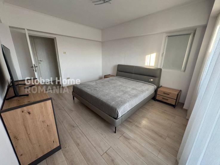 Apartament 2 camere 70mp BlV Unirii, vedere bulevard | Renovat- Mobilat - Utilat