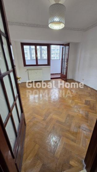 Apartament 3 camere Blv Decebal -92MP Bl Stradal-Vedere BLV