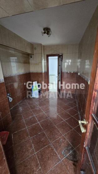 Apartament 3 camere Blv Decebal -92MP Bl Stradal-Vedere BLV