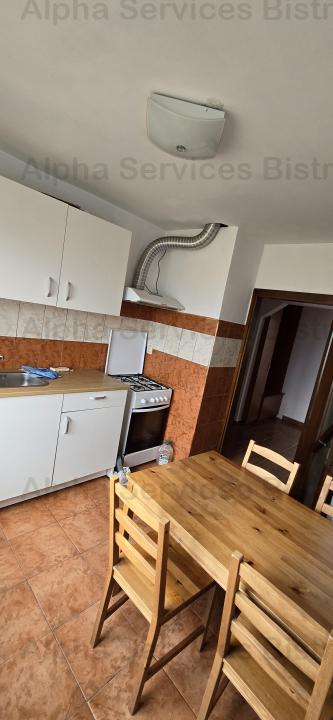 Apartament 3 camere de vânzare pe strada Fântânele