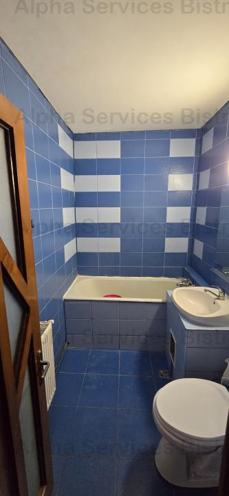 Apartament 3 camere de vânzare pe strada Fântânele